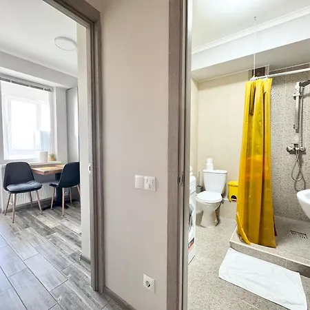 Apartamento комфортная студия в новострое на ботанике.